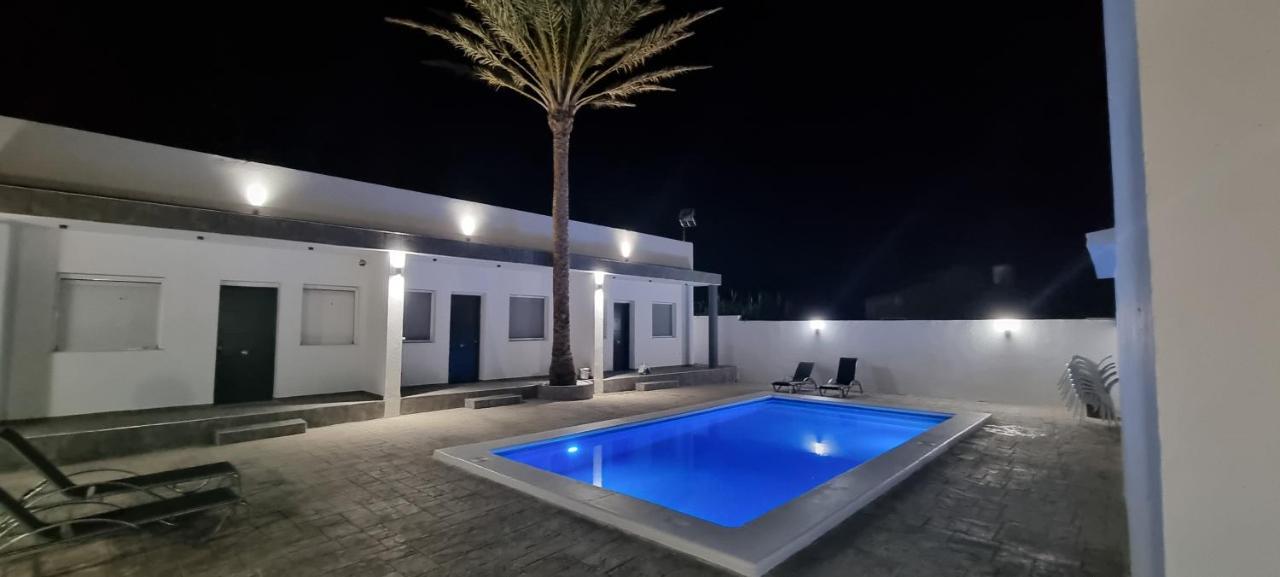 Apartamentos La Playa Barbate Dış mekan fotoğraf